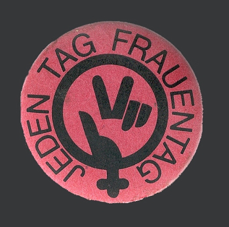 Button des Frauenstaatsekretariat, 1986 